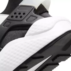 Basket Nike AIR HUARACHE RUN -Pegashoes Shop basket nike air huarache run 6