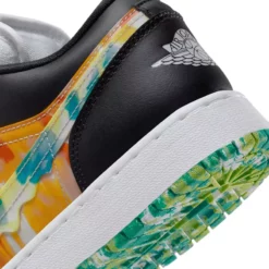 Basket Nike Air Jordan 1 Low SE Junior -Pegashoes Shop basket nike air jordan 1 low se junior 7