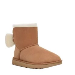 Botte UGG MINI BALEY FUZZY BOW -Pegashoes Shop botte ugg mini baley fuzzy bow 1